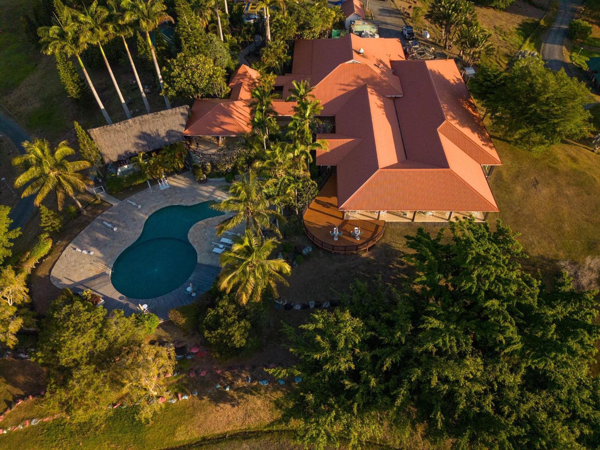 Rivland Resort Païta Esterno foto